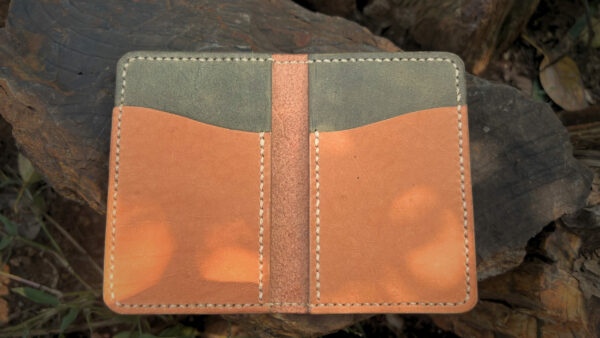 EDC – Everyday Carry Bifold Wallet (Two-Tone, Tan & Olive, 4 Card Slots)