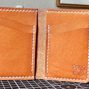 Game Ranger – Bifold Wallet (Olive, 6 Card Slots) + (Tan)